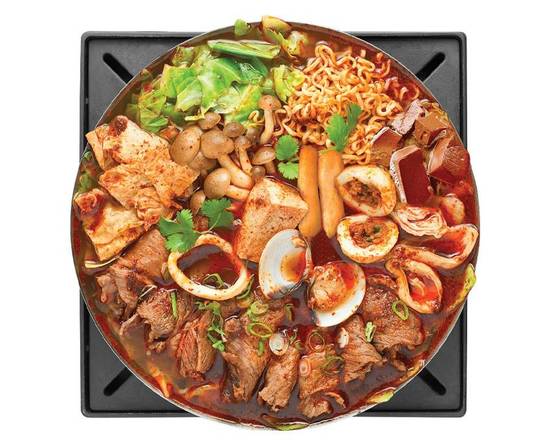 #8 Taiwanese Spicy Hot Soup 台式麻辣鍋